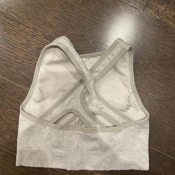 GYMSHARK adapt animal sports bra size XS - Picture 4 of 4
